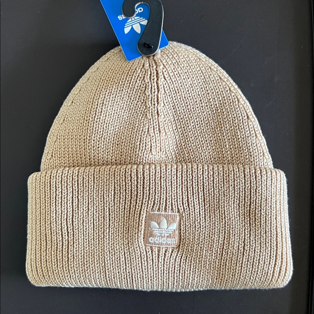 Adidas Unisex Terrace Beanie, Standard Fit, Magic Beige/Wonder White, One Size